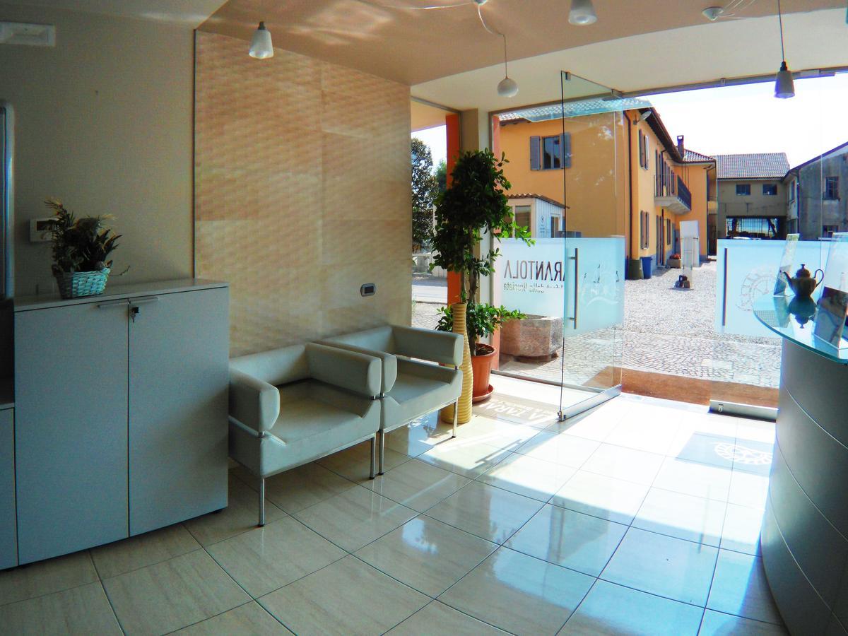 Bed and Breakfast La Tarantola Vermezzo Exterior foto